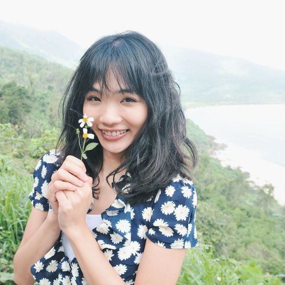 Meet your Posher, Tran - Picture 1 of 1